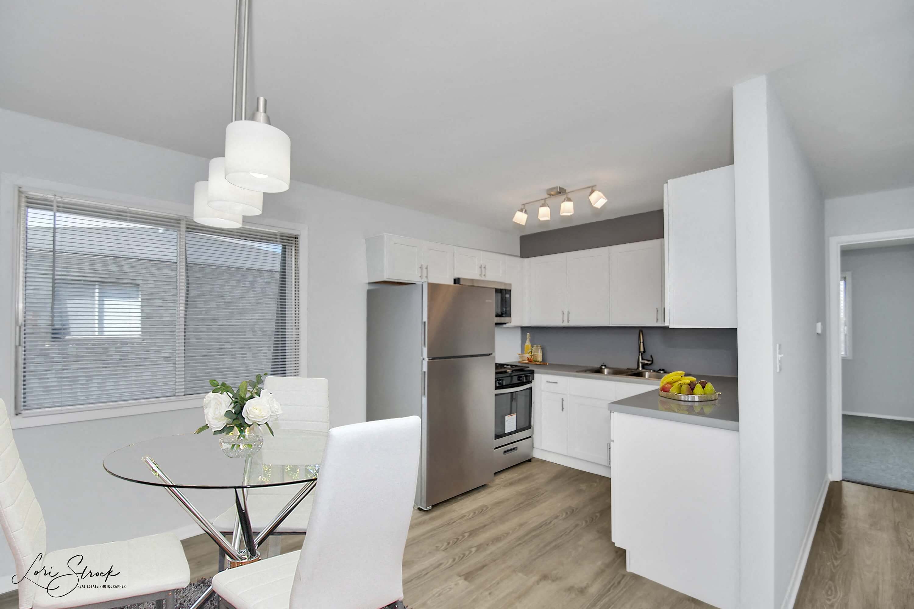 Brittany Square Apartments in Grayslake, IL